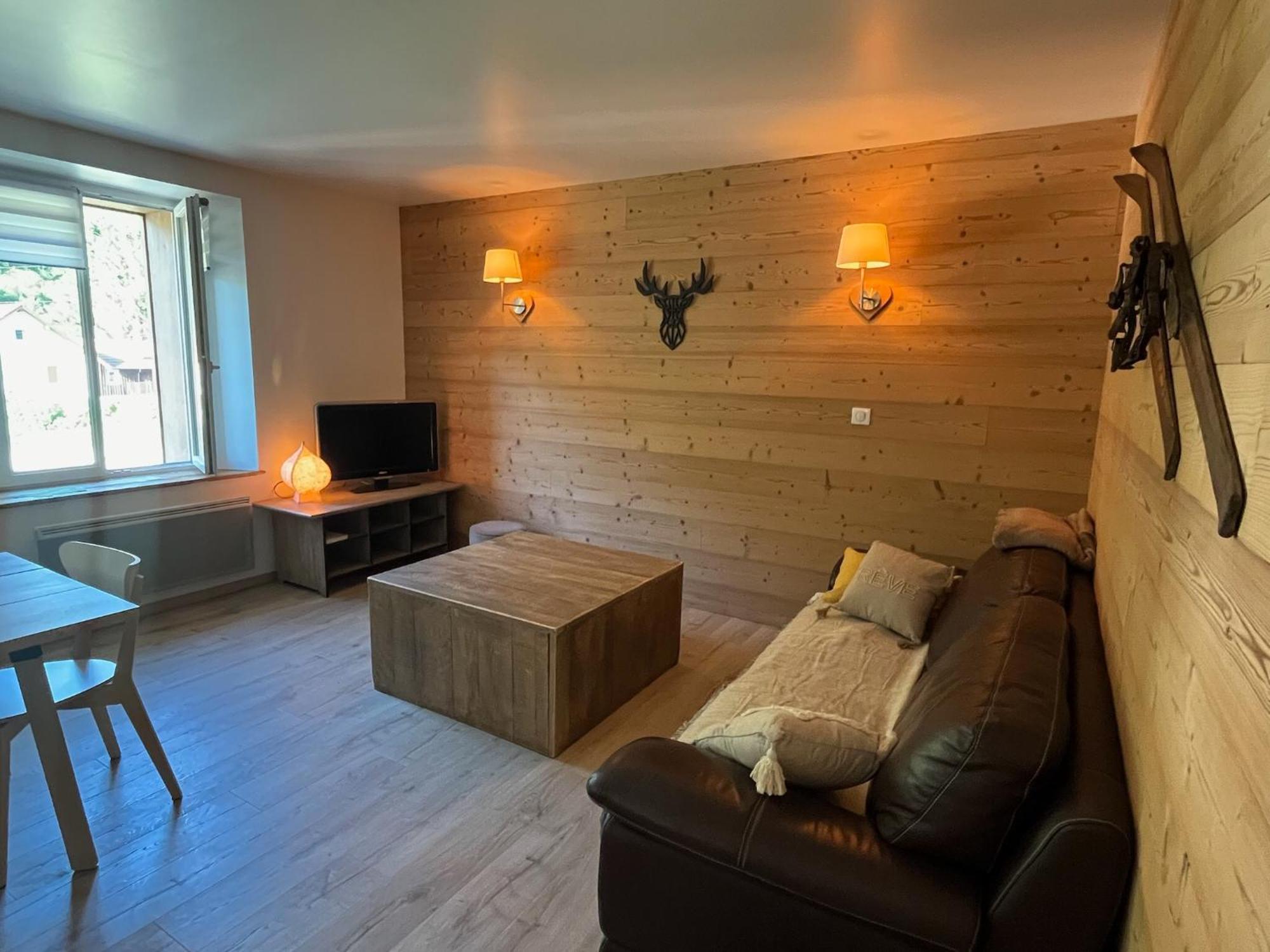 Loft 5 Personnes Type Chalet Avec Jardin Saint-Maurice-sur-Moselle Exteriör bild